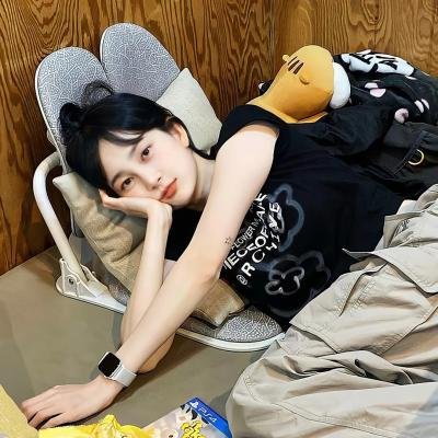 金蛇贺岁之合家团